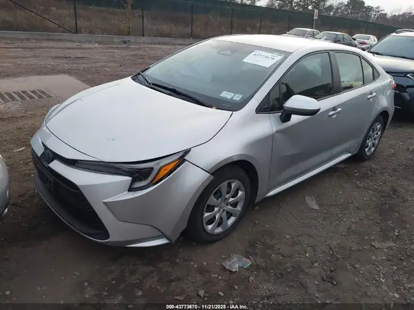 JTDBDMHE9P3004187 2023 TOYOTA COROLLA - Image 2