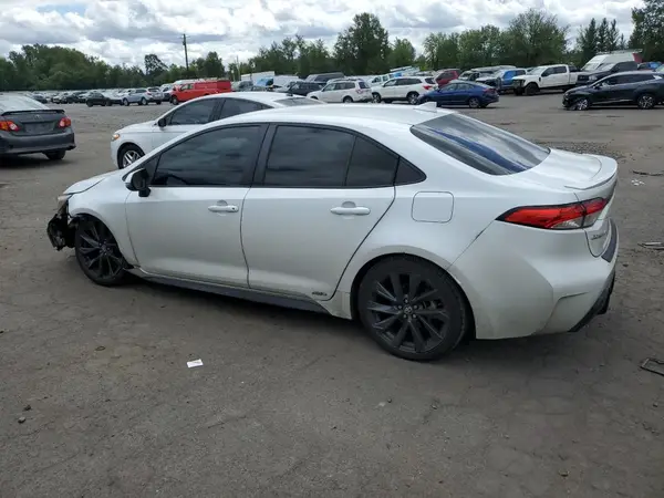 JTDBDMHE9P3004982 2023 TOYOTA COROLLA - Image 2