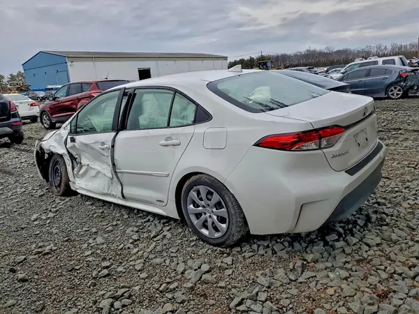JTDBDMHE9PJ000961 2023 TOYOTA COROLLA - Image 2