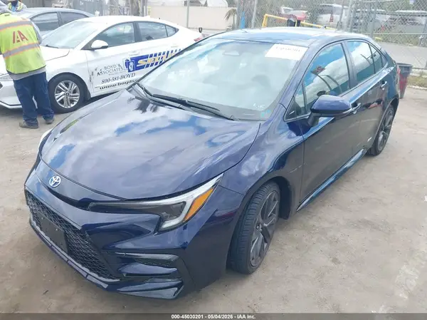 JTDBDMHE9PJ001754 2023 TOYOTA COROLLA - Image 2