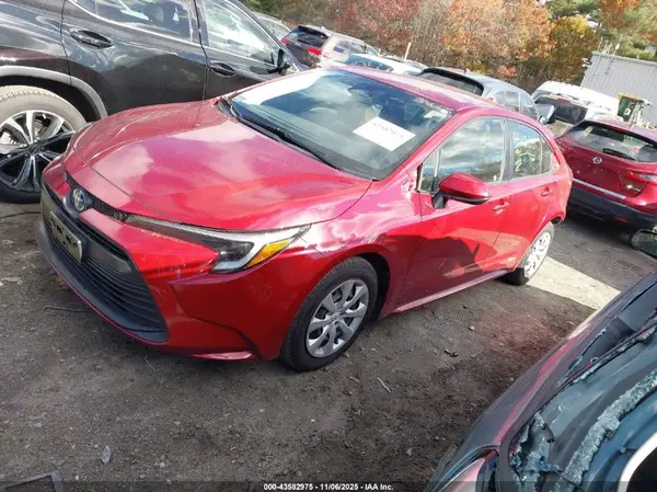 JTDBDMHE9PJ002368 2023 TOYOTA COROLLA - Image 2