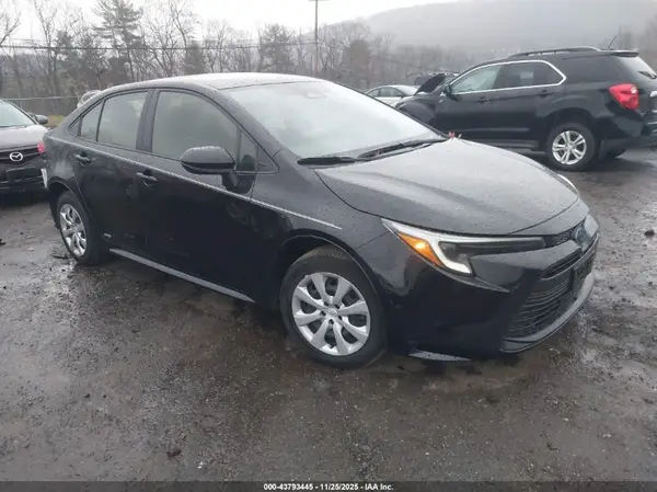 JTDBDMHE9R3008372 2024 TOYOTA COROLLA - Image 1