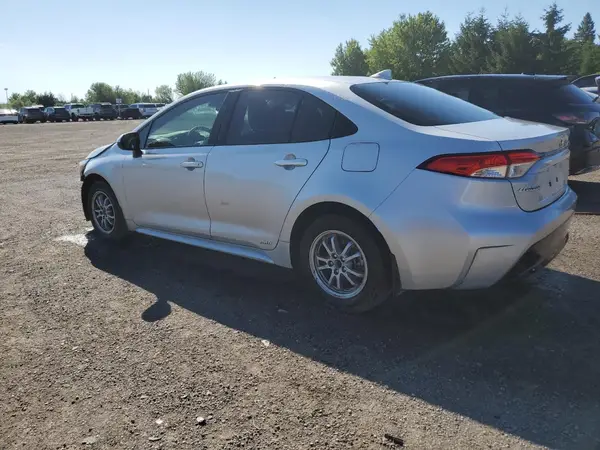 JTDBDMHE9R3013233 2024 TOYOTA COROLLA - Image 2