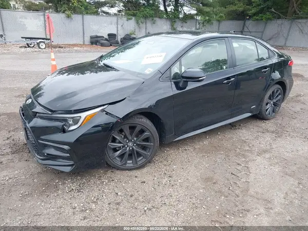 JTDBDMHE9R3013877 2024 TOYOTA COROLLA - Image 2
