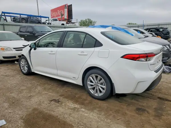 JTDBDMHE9S3026151 2025 TOYOTA COROLLA - Image 2
