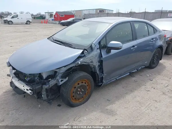 JTDBDMHE9T3028354 2026 TOYOTA COROLLA - Image 2