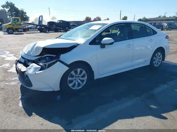 JTDBDMHEXP3001718 2023 TOYOTA COROLLA - Image 2