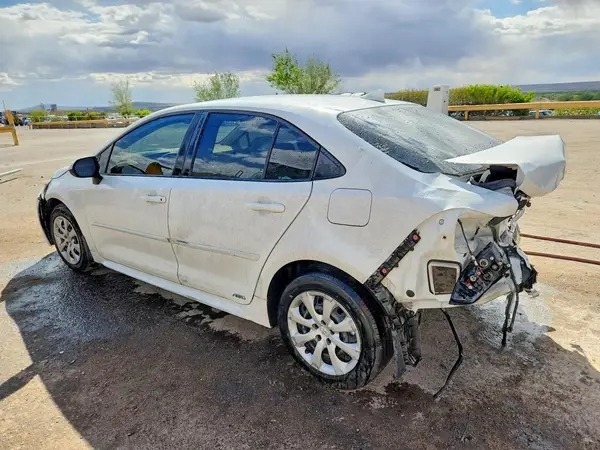 JTDBDMHEXP3006742 2023 TOYOTA COROLLA - Image 2