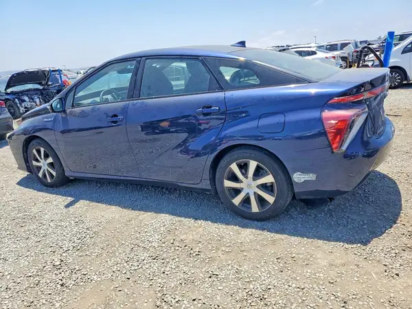 JTDBVRBD7GA000354 2016 TOYOTA COROLLA - Image 2