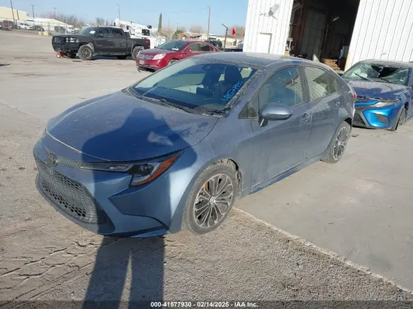 JTDDPMAE7MJ139430 2021 TOYOTA COROLLA - Image 2
