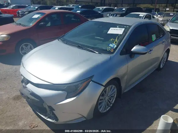 JTDDPRAE9LJ068792 2020 TOYOTA COROLLA - Image 2