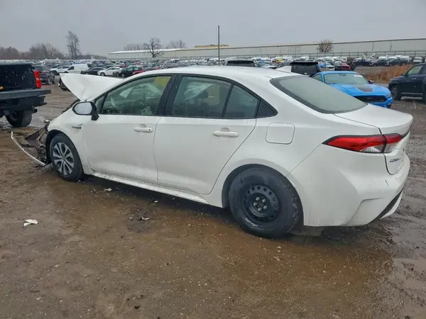 JTDEAMDE0MJ000127 2021 TOYOTA COROLLA - Image 2