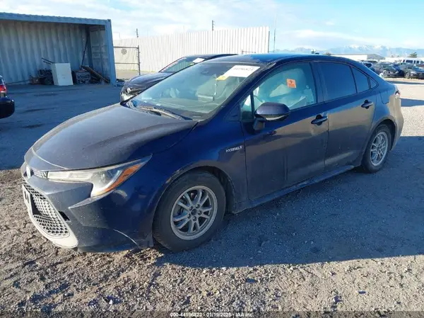 JTDEAMDE0MJ012553 2021 TOYOTA COROLLA - Image 2