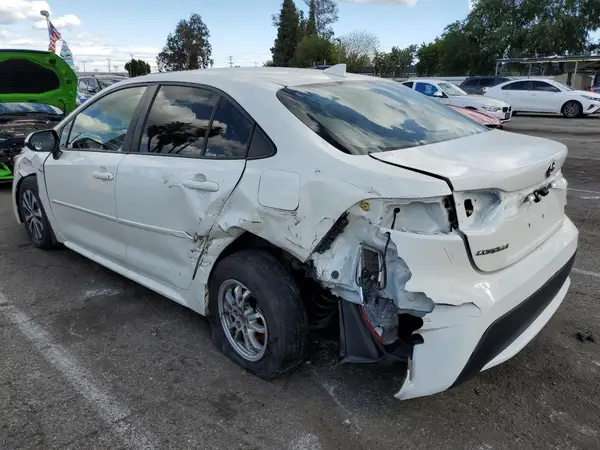 JTDEAMDE0MJ012990 2021 TOYOTA COROLLA - Image 2