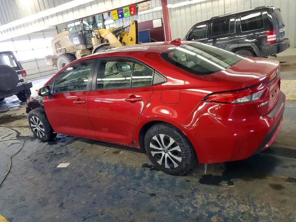 JTDEAMDE0MJ018241 2021 TOYOTA COROLLA - Image 2