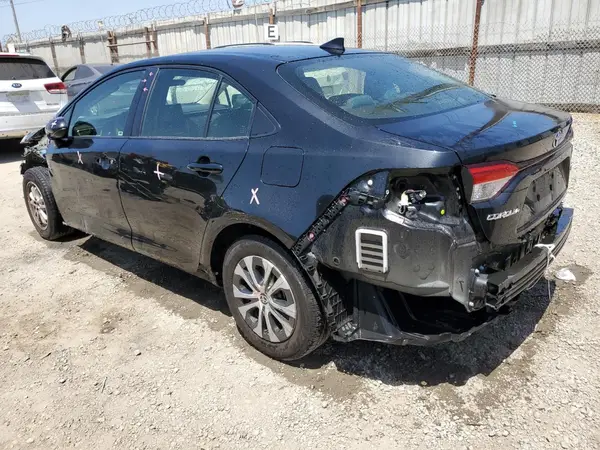 JTDEAMDE0MJ021074 2021 TOYOTA COROLLA - Image 2