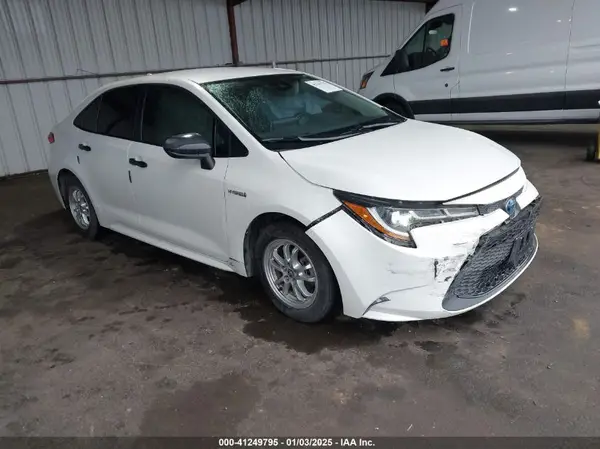 JTDEAMDE0MJ023388 2021 TOYOTA COROLLA - Image 1