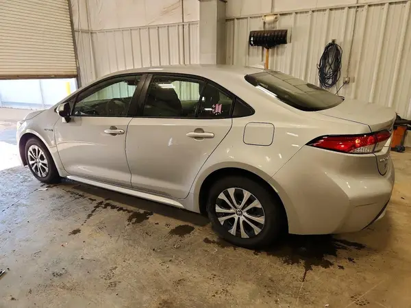 JTDEAMDE0MJ023763 2021 TOYOTA COROLLA - Image 2