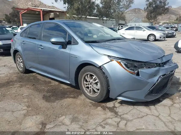 JTDEAMDE0MJ033029 2021 TOYOTA COROLLA - Image 1