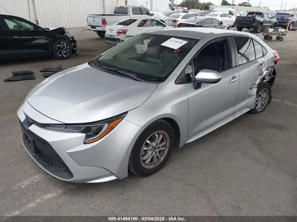 JTDEAMDE0N3000778 2022 TOYOTA COROLLA - Image 2