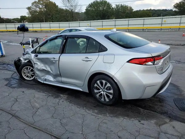 JTDEAMDE0NJ055792 2022 TOYOTA COROLLA - Image 2