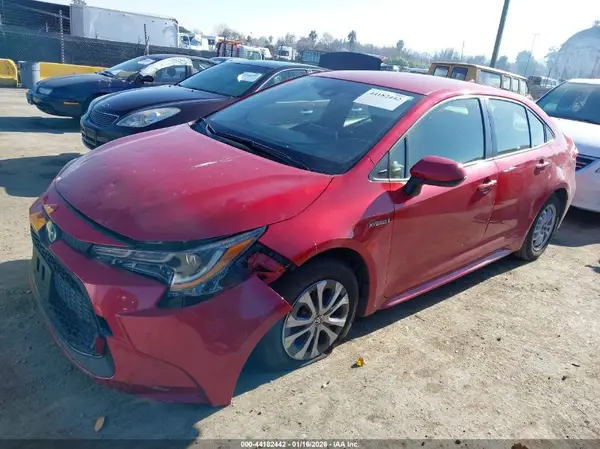 JTDEAMDE1MJ009886 2021 TOYOTA COROLLA - Image 2