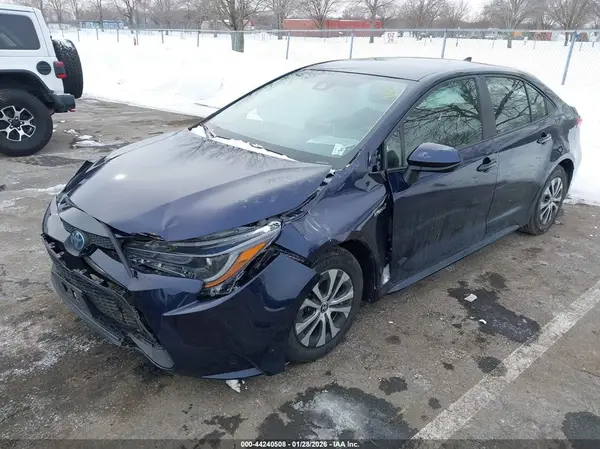JTDEAMDE1MJ018149 2021 TOYOTA COROLLA - Image 2