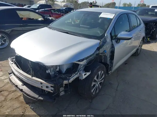 JTDEAMDE1MJ018815 2021 TOYOTA COROLLA - Image 2
