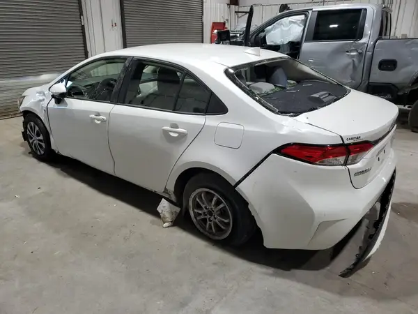 JTDEAMDE1MJ023044 2021 TOYOTA COROLLA - Image 2
