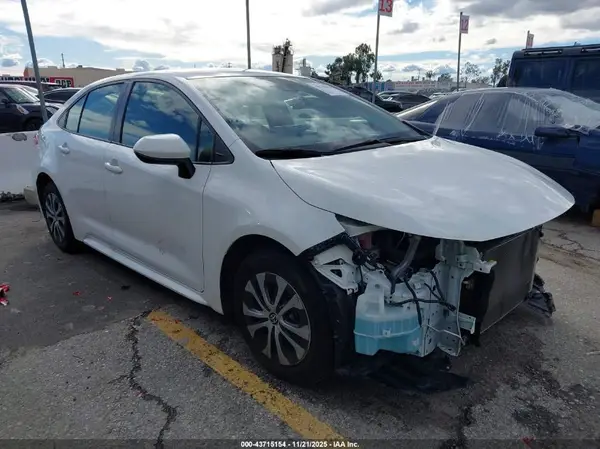 JTDEAMDE1N3002409 2022 TOYOTA COROLLA - Image 1