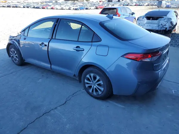 JTDEAMDE1N3007576 2022 TOYOTA COROLLA - Image 2