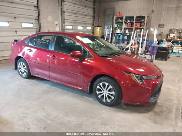 JTDEAMDE1NJ052450 2022 TOYOTA COROLLA - Image 1