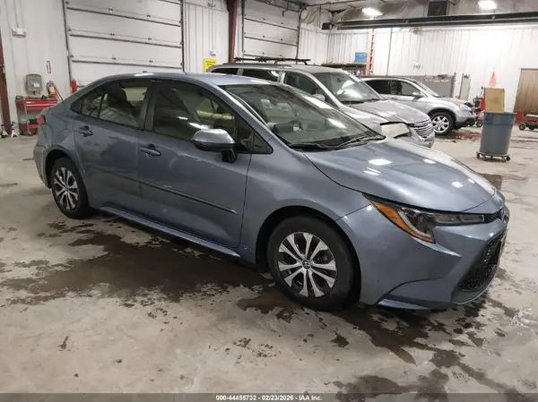 JTDEAMDE1NJ058524 2022 TOYOTA COROLLA - Image 1