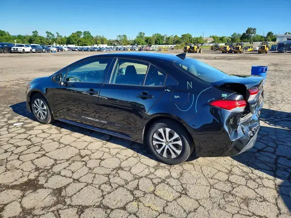 JTDEAMDE1NJ058751 2022 TOYOTA COROLLA - Image 2