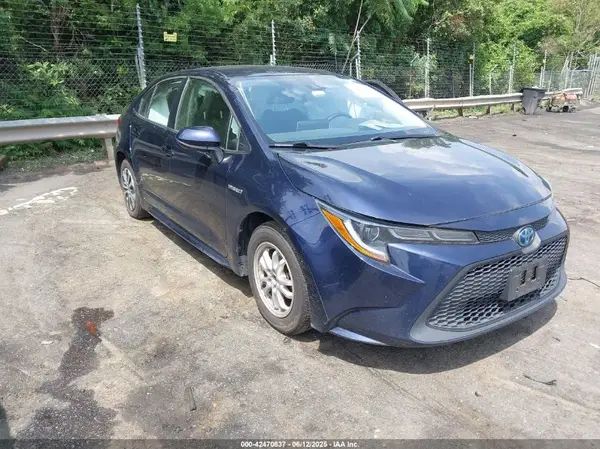 JTDEAMDE2MJ001859 2021 TOYOTA COROLLA - Image 1