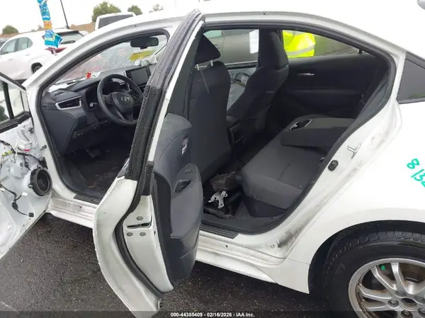 JTDEAMDE2MJ008441 2021 TOYOTA COROLLA - Image 8