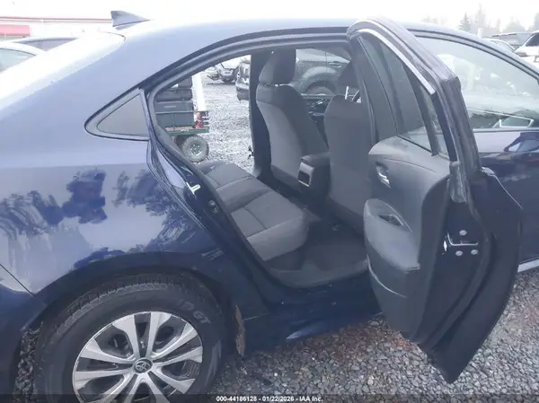 JTDEAMDE2MJ014952 2021 TOYOTA COROLLA - Image 8