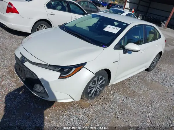 JTDEAMDE2MJ021853 2021 TOYOTA COROLLA - Image 2