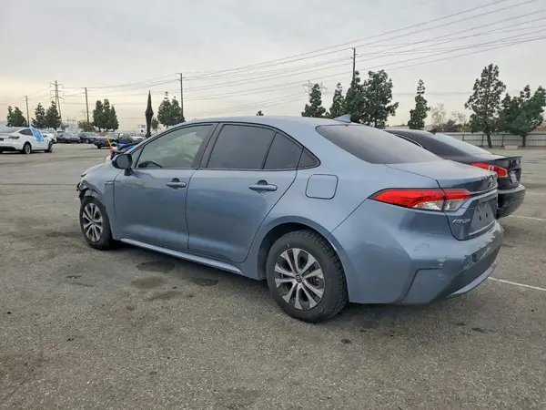 JTDEAMDE2MJ027409 2021 TOYOTA COROLLA - Image 2