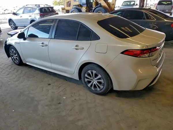 JTDEAMDE2MJ031511 2021 TOYOTA COROLLA - Image 2