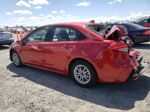 JTDEAMDE2MJ033369 2021 TOYOTA COROLLA - Image 2