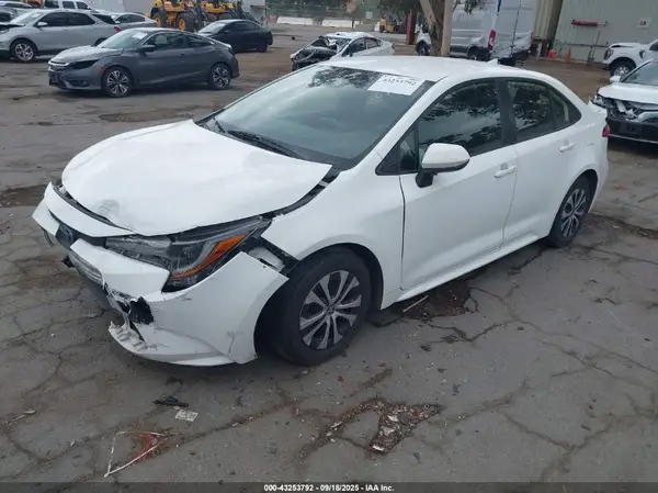 JTDEAMDE2N3007540 2022 TOYOTA COROLLA - Image 2