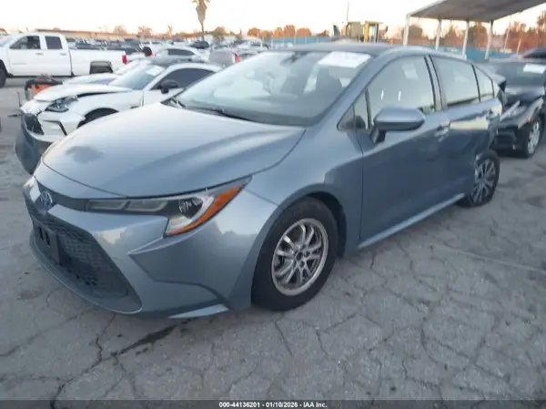 JTDEAMDE2N3009580 2022 TOYOTA COROLLA - Image 2
