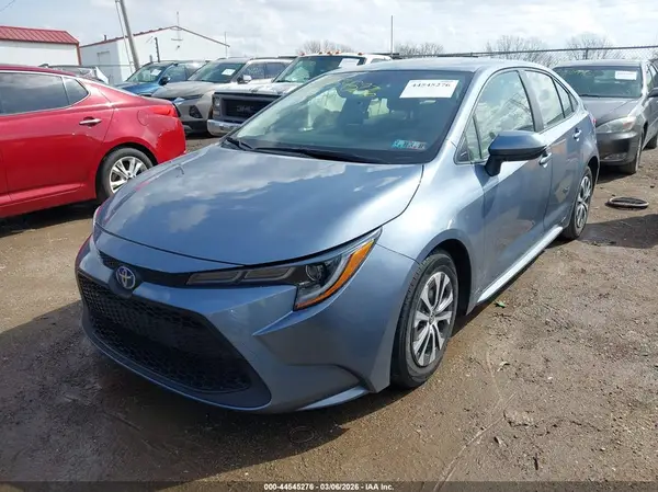 JTDEAMDE2N3011832 2022 TOYOTA COROLLA - Image 2