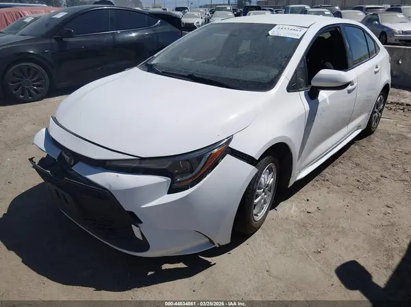 JTDEAMDE2NJ036693 2022 TOYOTA COROLLA - Image 2