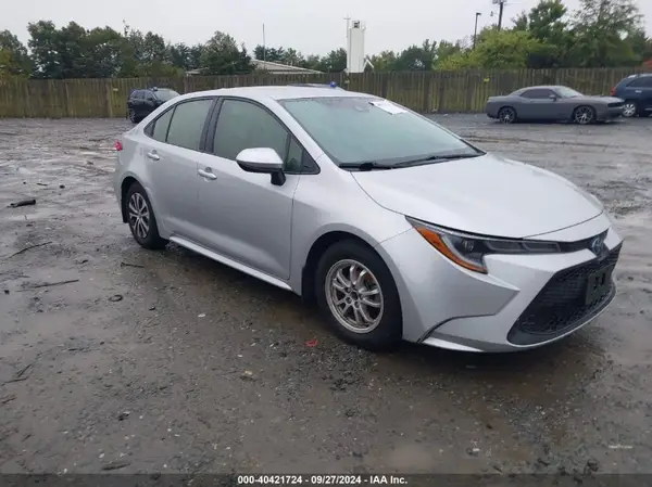 JTDEAMDE2NJ056944 2022 TOYOTA COROLLA - Image 1