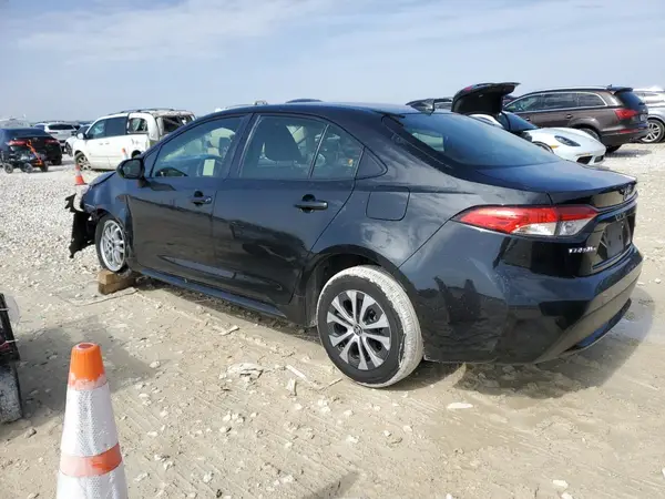 JTDEAMDE2NJ057947 2022 TOYOTA COROLLA - Image 2