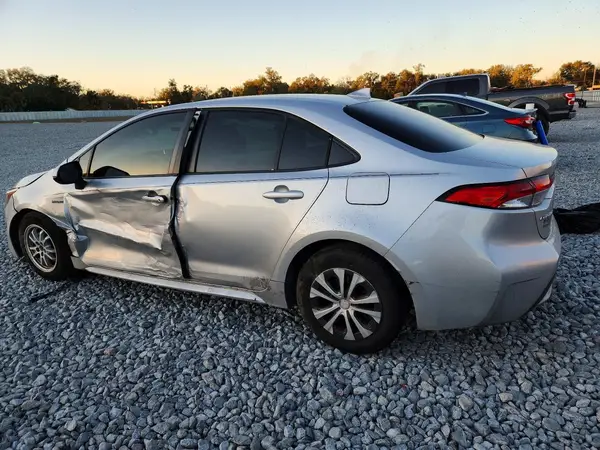 JTDEAMDE3MJ004561 2021 TOYOTA COROLLA - Image 2