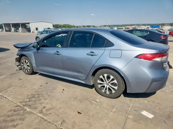 JTDEAMDE3MJ006410 2021 TOYOTA COROLLA - Image 2