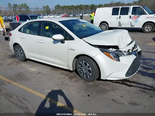 JTDEAMDE3MJ008254 2021 TOYOTA COROLLA - Image 1